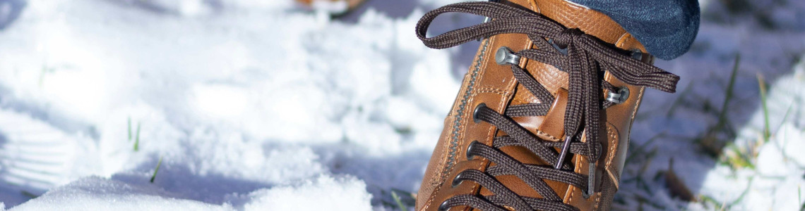 LEATHER BOOTS FOR WINTER